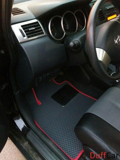 Автомобильные коврики Nissan Tiida I (C11) Хэтчбек, Левый руль (2004 - 2014)
